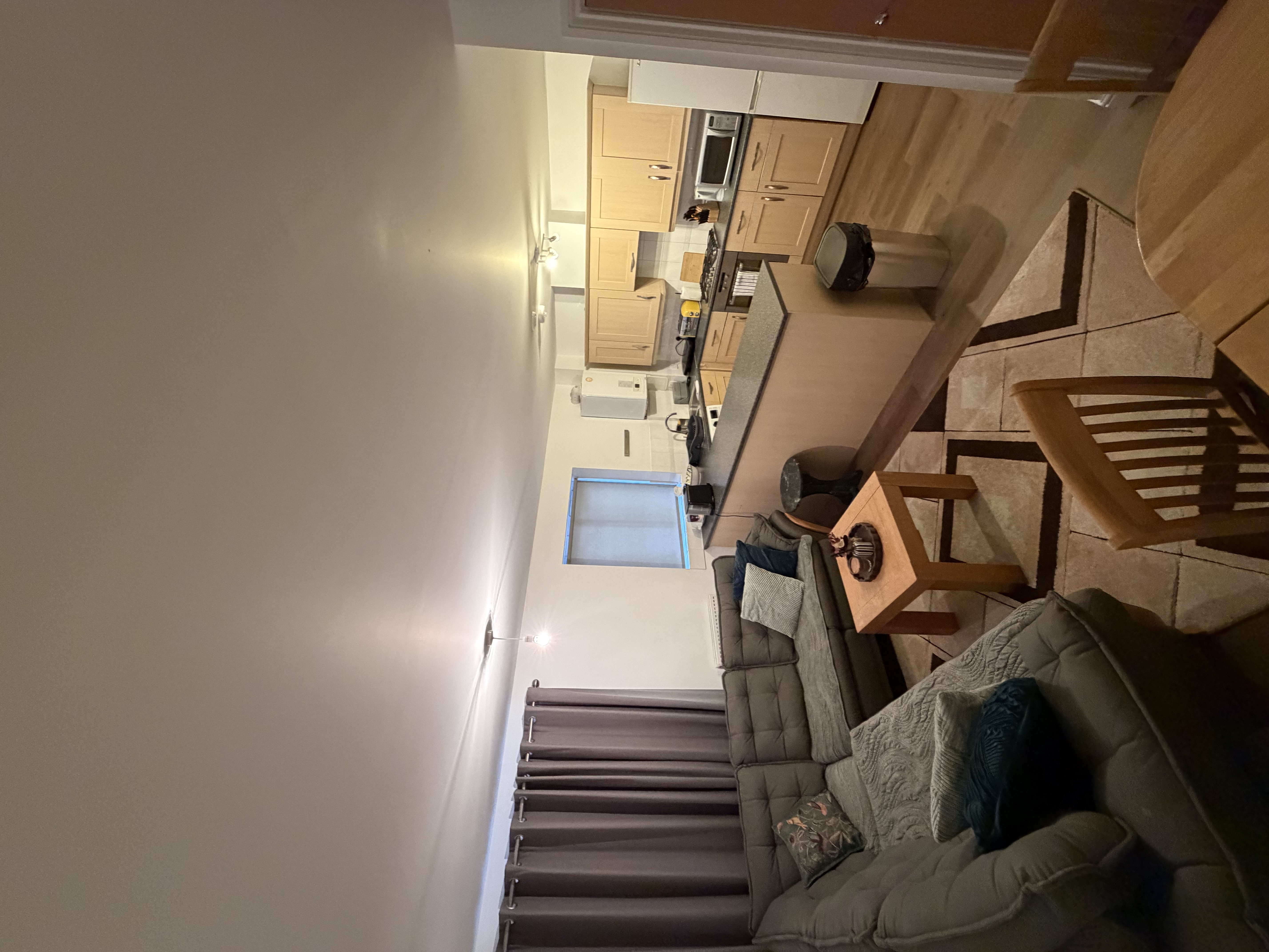 3BR Ipswich Apt | 6 Beds | Parking | Near Station in Ipswich, Suffolk