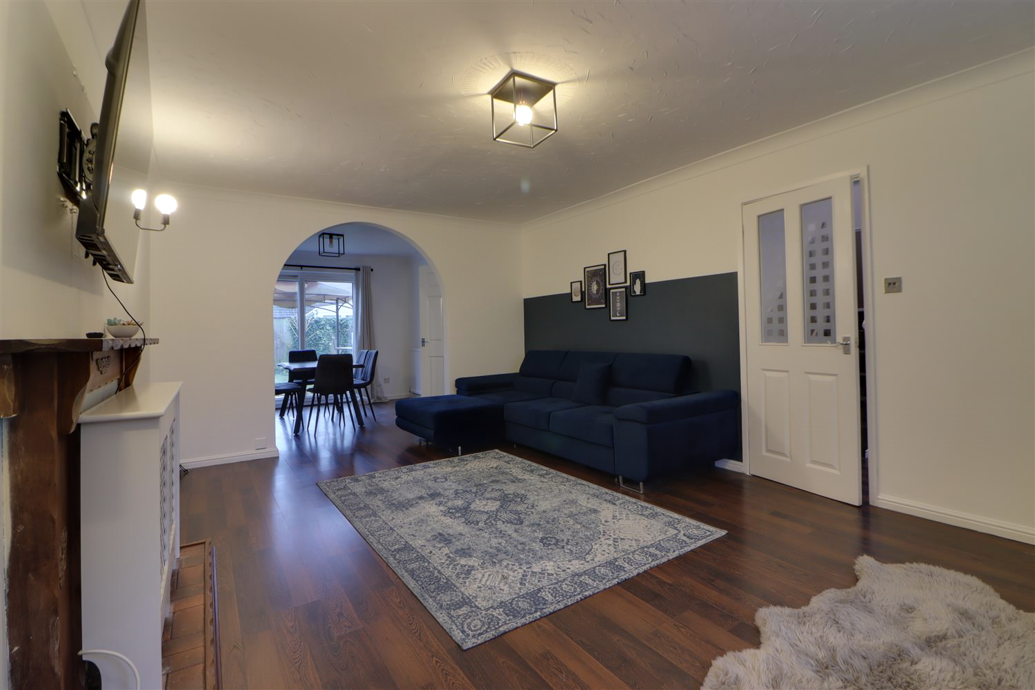 Elliot's 5BR in peterborough