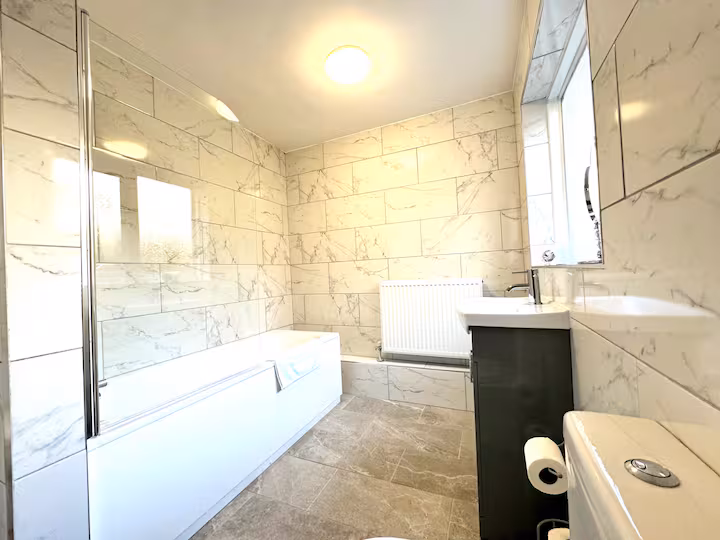 Newly Renovated 3BR House, City Centre — photo 1