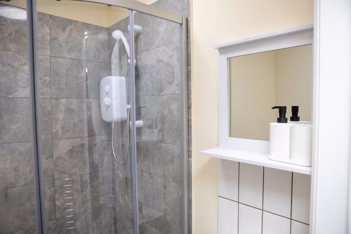 Single Room Apartment, First Floor, Suite 12 in Nottingham, Nottinghamshire