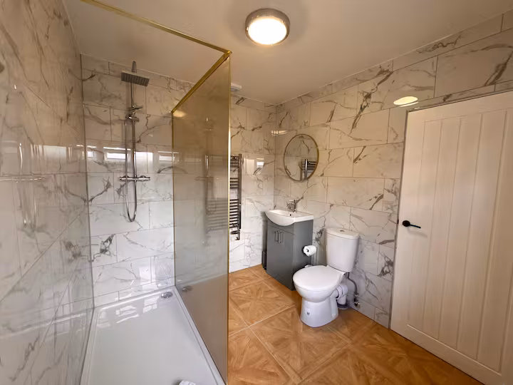 5BR Home Near Cruise Terminal — photo 1