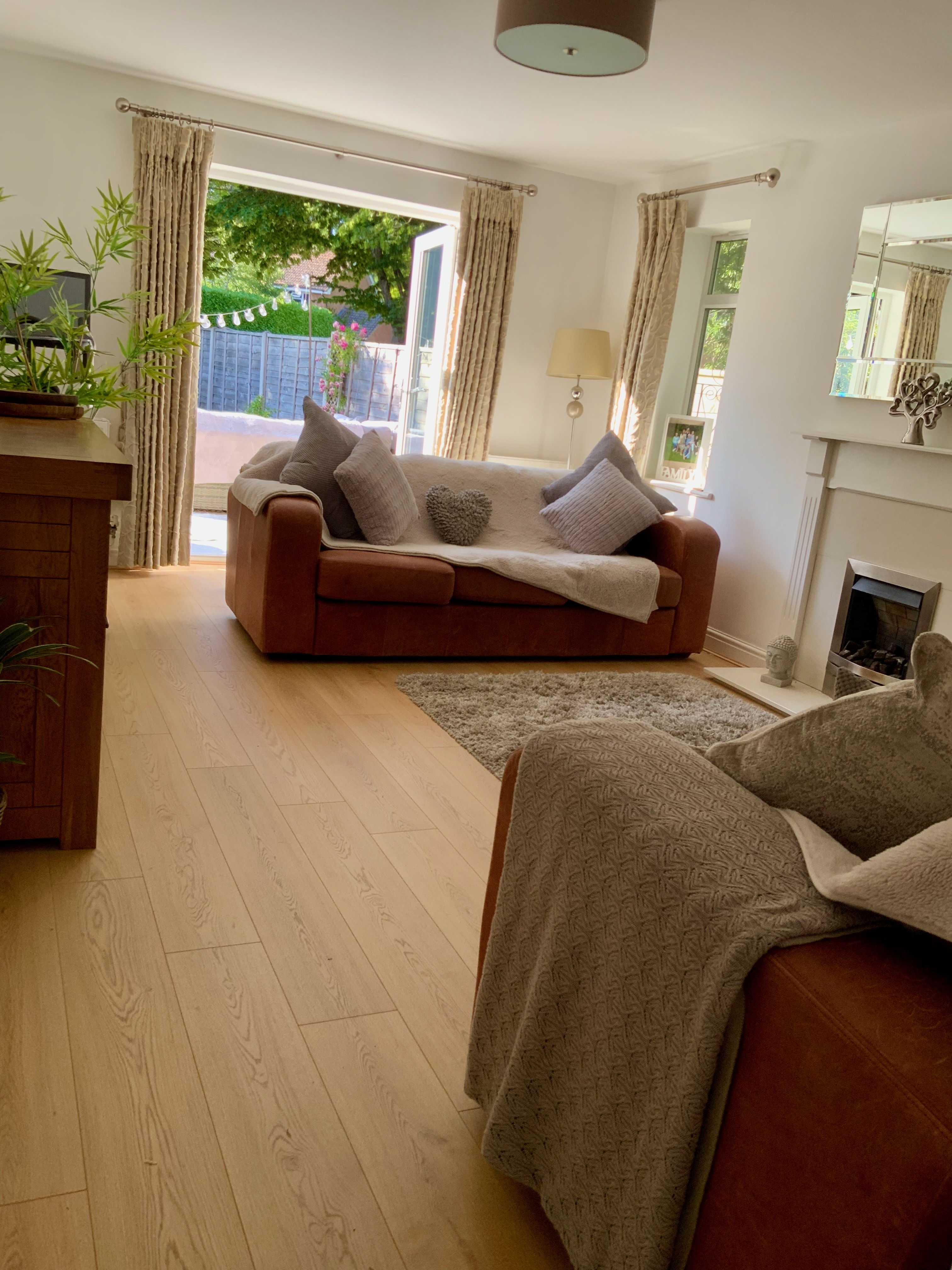Luxury 3BR House Sleeps 6 NEC Solihull JLR Free Parking in Solihull, West Midlands
